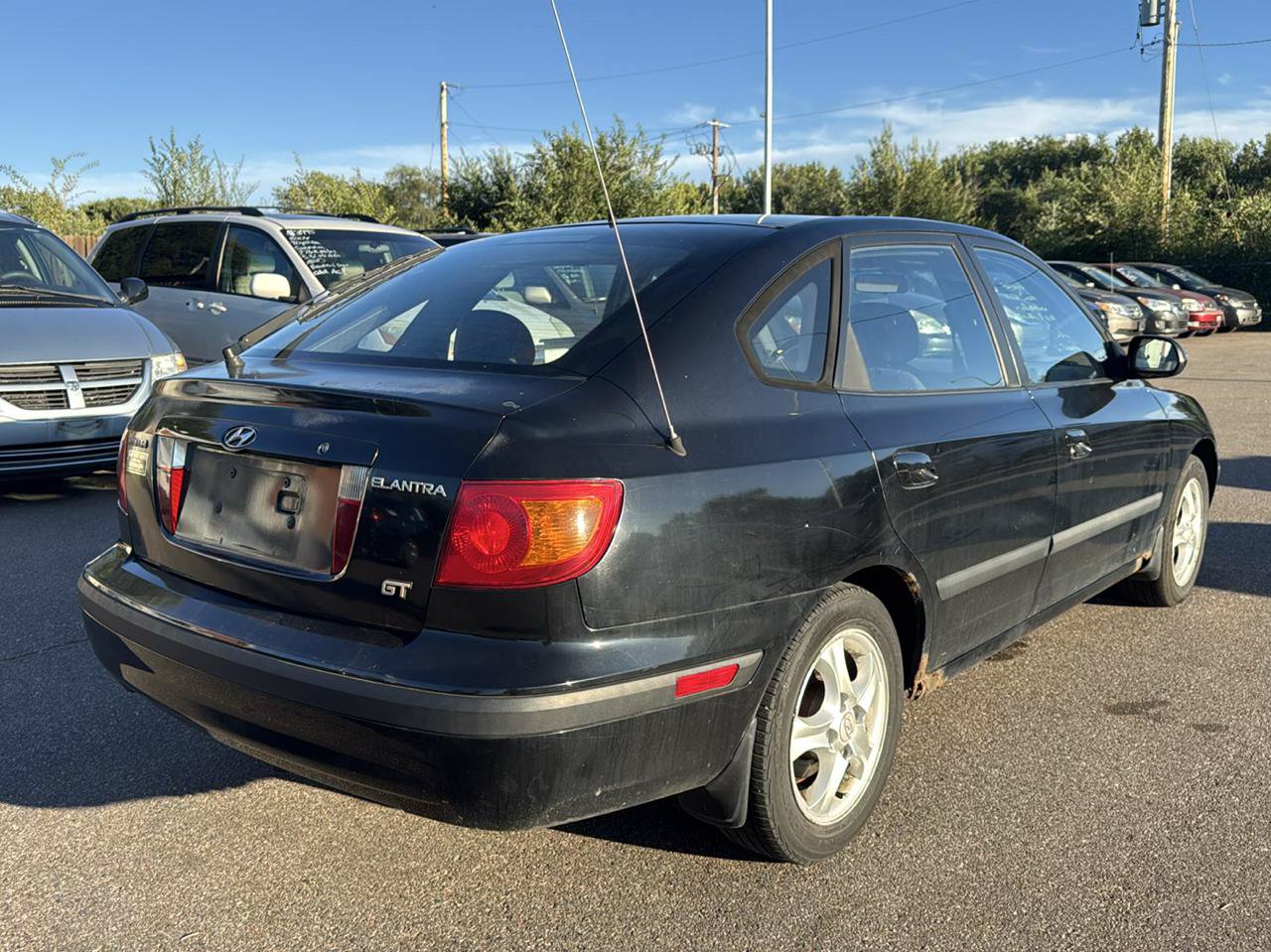 Used 2002 Hyundai Elantra GT FWD image 5