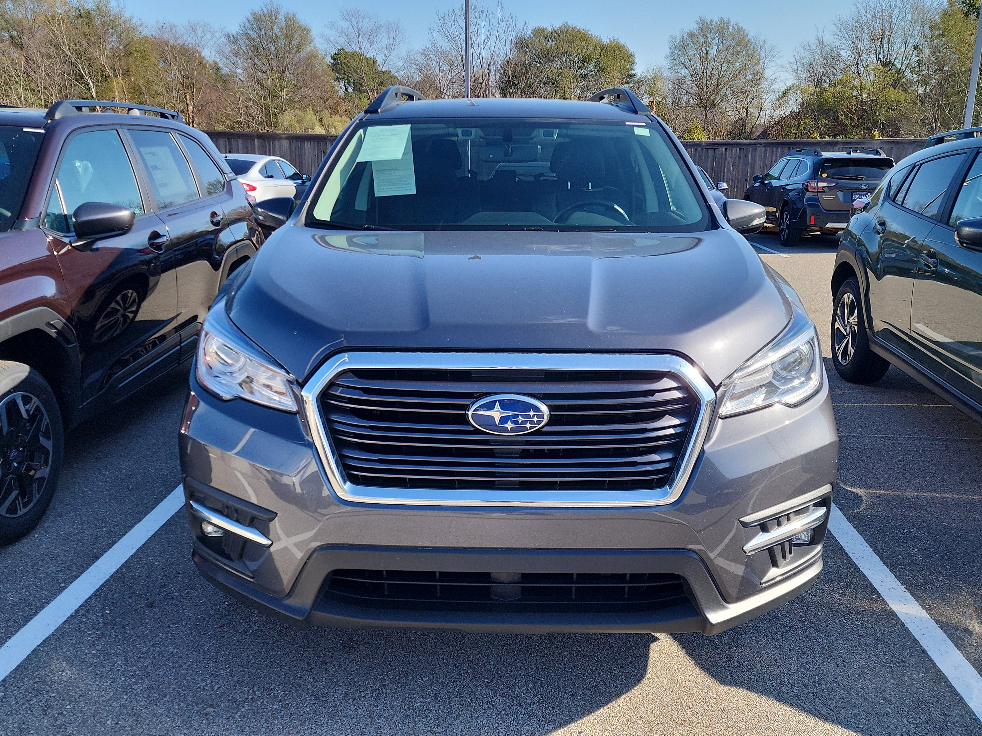 Used 2022 Subaru Ascent Limited image 3