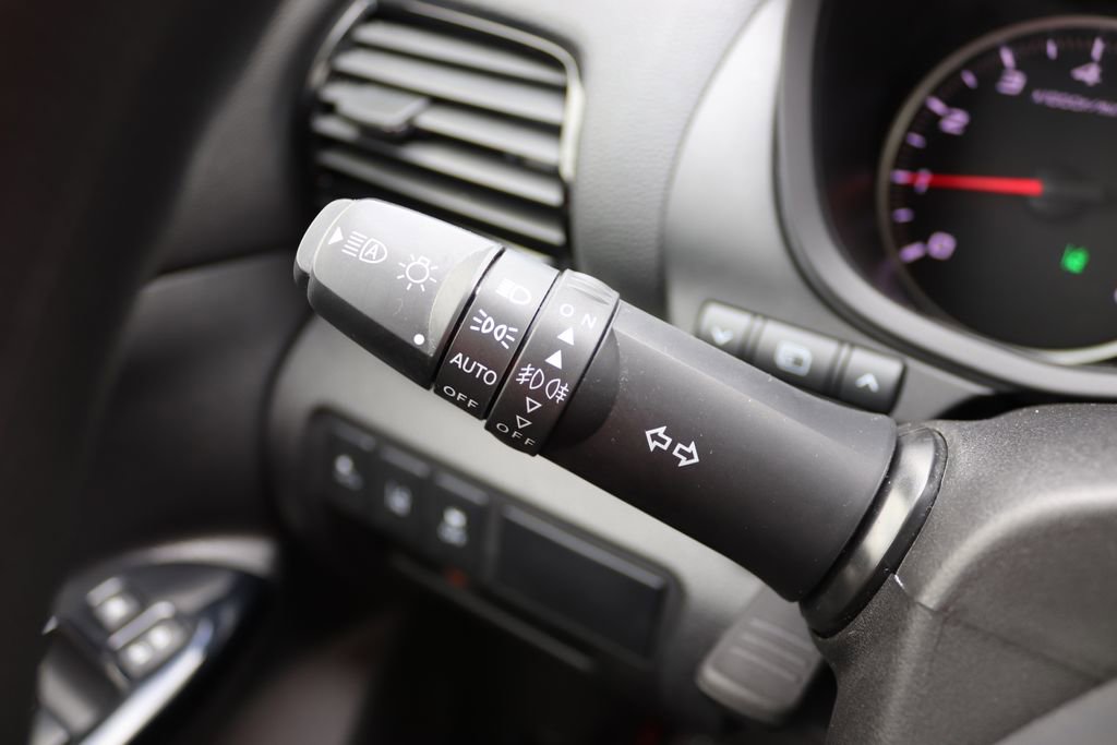 Used 2024 Mitsubishi Eclipse Cross LE image 25