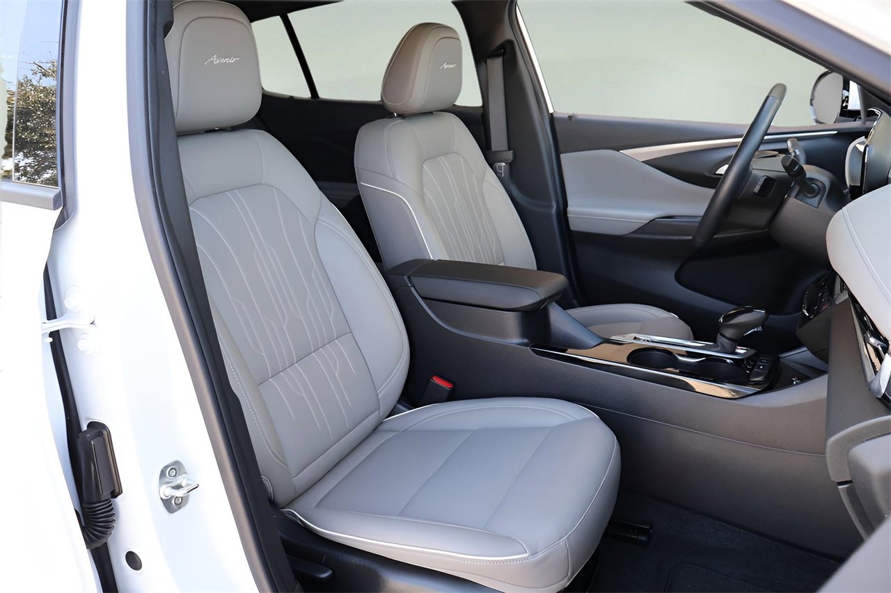 Used 2024 Buick Envista Avenir image 15