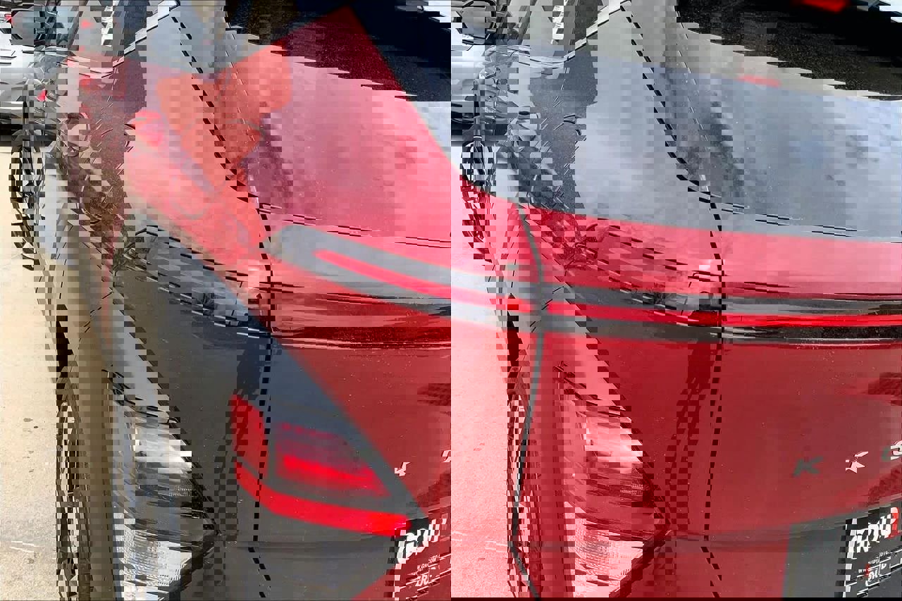 New 2026 Hyundai Kona Limited image 14