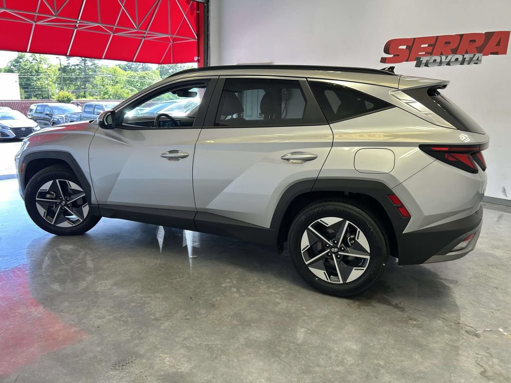 Used 2025 Hyundai Tucson SEL FWD image 6