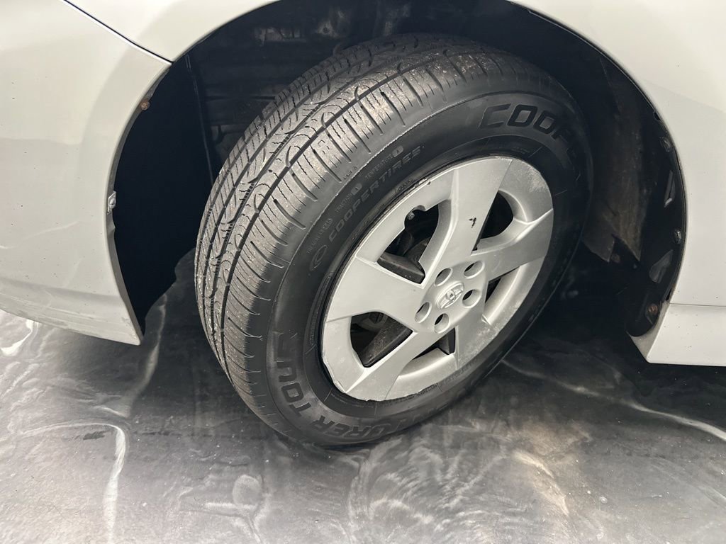 Used 2010 Toyota Prius Three image 25