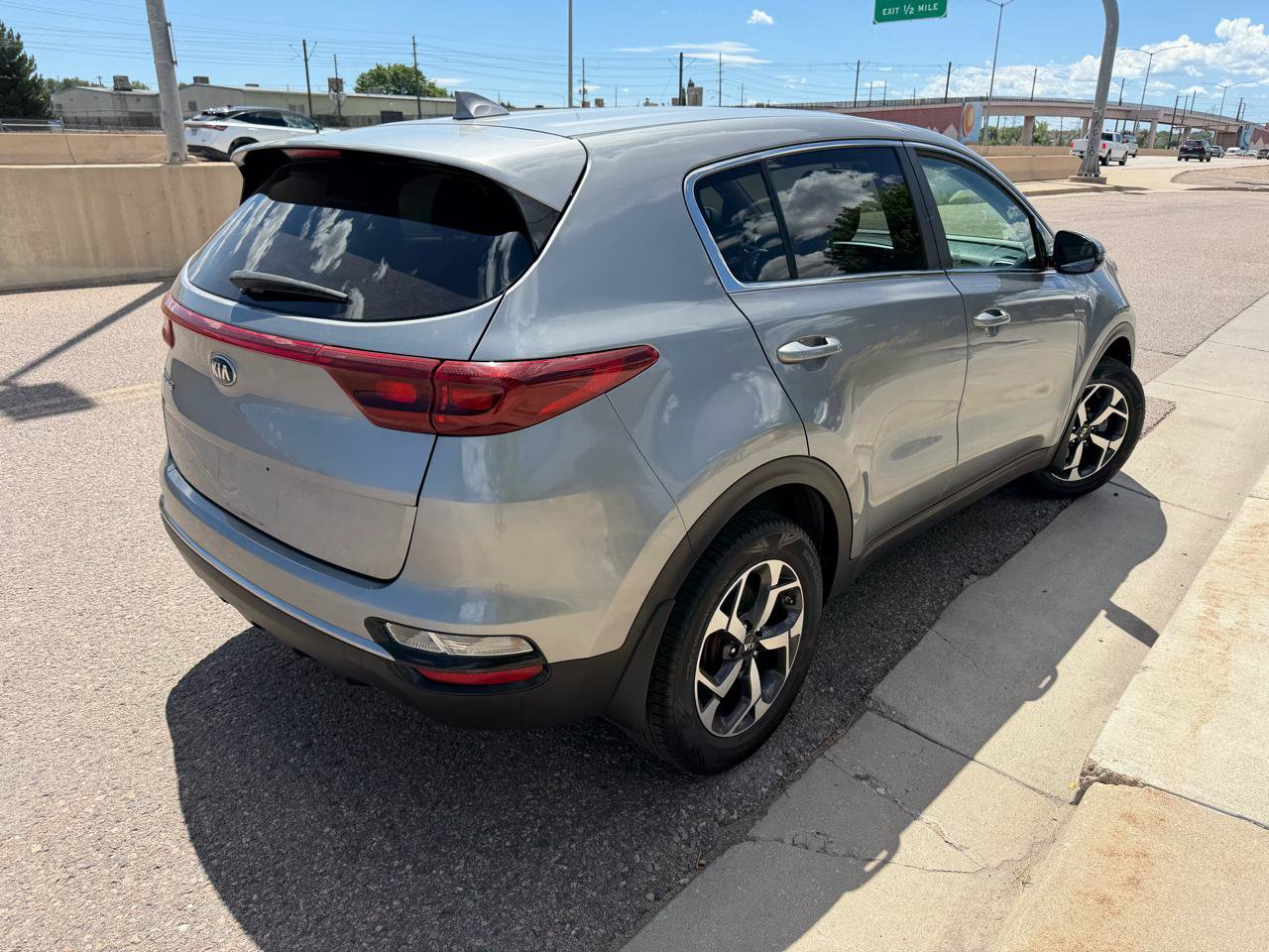 Used 2020 Kia Sportage LX w/ LX Popular Package AWD/4WD image 4