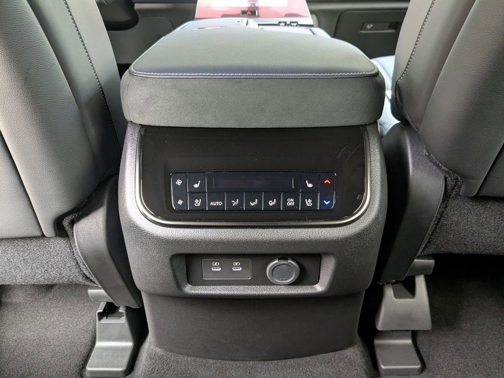 New 2026 INFINITI QX80 4WD image 26