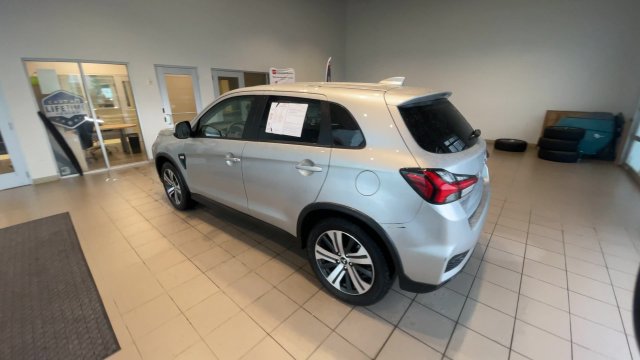 Used 2025 Mitsubishi Outlander Sport ES AWD/4WD image 8