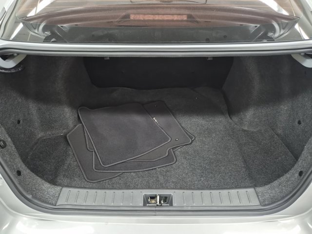 Used 2023 Nissan Versa S w/ Trunk Package image 8