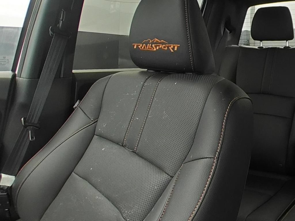 Used 2024 Honda Ridgeline TrailSport image 9