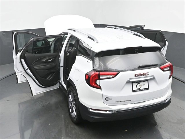 Used 2023 GMC Terrain SLT w/ LPO, Floor Liner Package image 64
