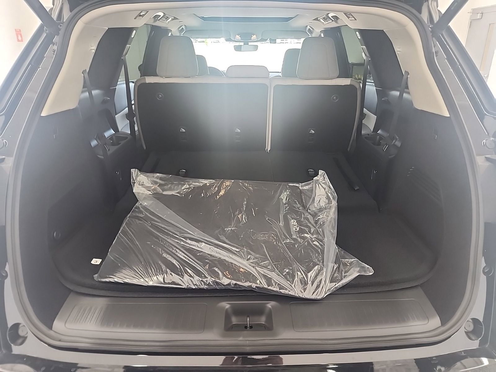Used 2026 INFINITI QX60 Luxe w/ Cargo Package AWD/4WD image 15