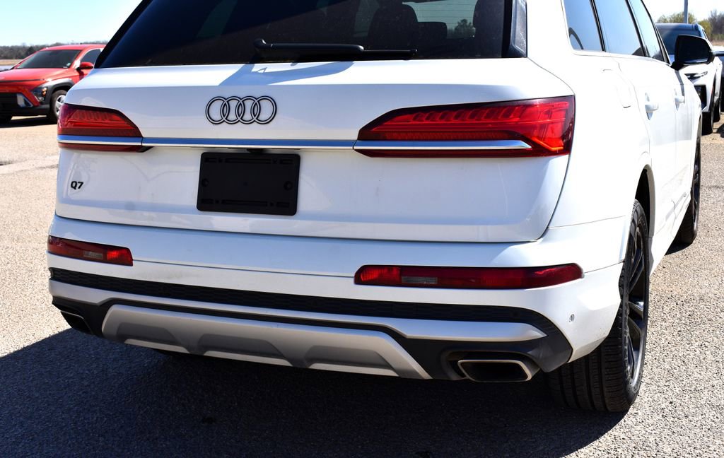Used 2025 Audi Q7 3.0T Premium Plus image 9