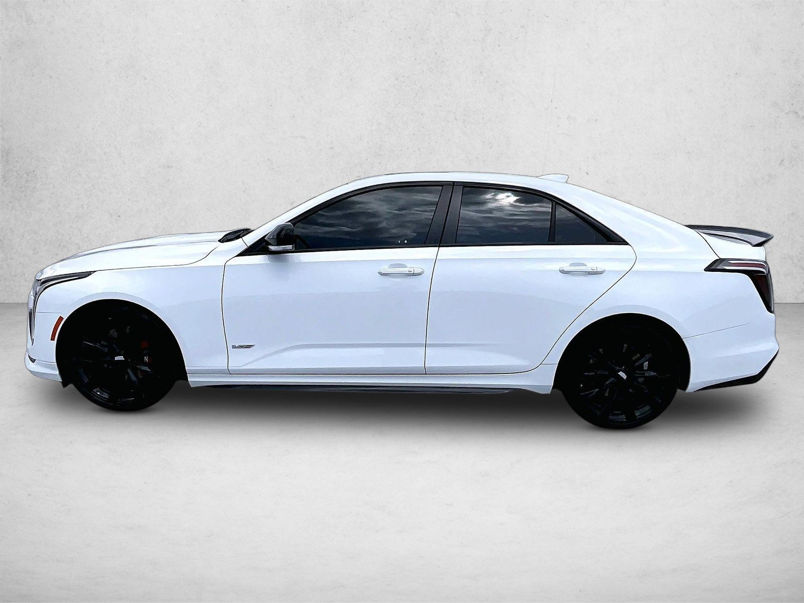 Used 2023 Cadillac CT4 V w/ Climate Package RWD image 6