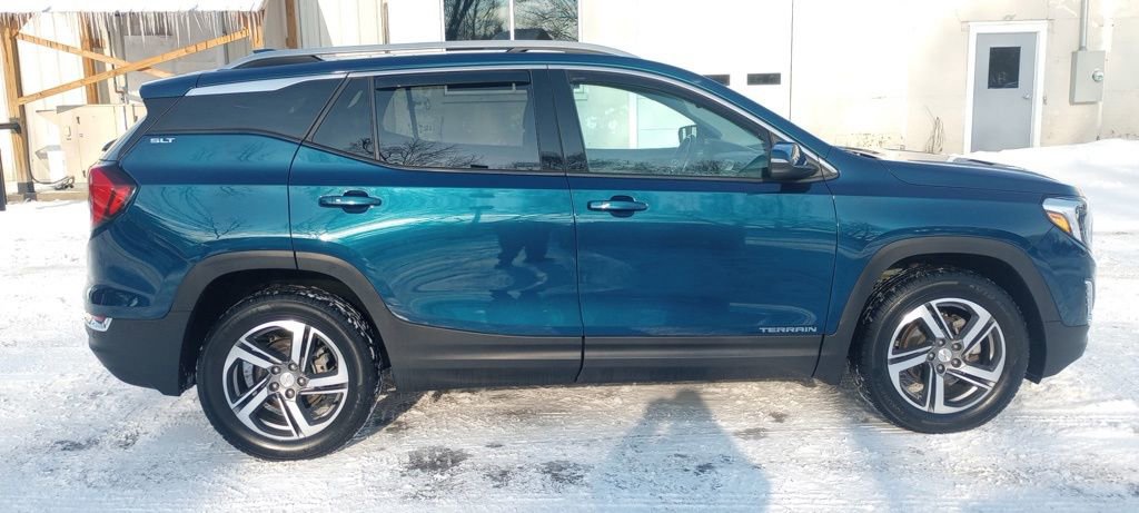 Used 2021 GMC Terrain SLT w/ Infotainment Package II image 7