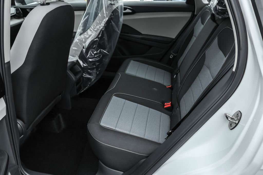 New 2026 Volkswagen Taos S image 31