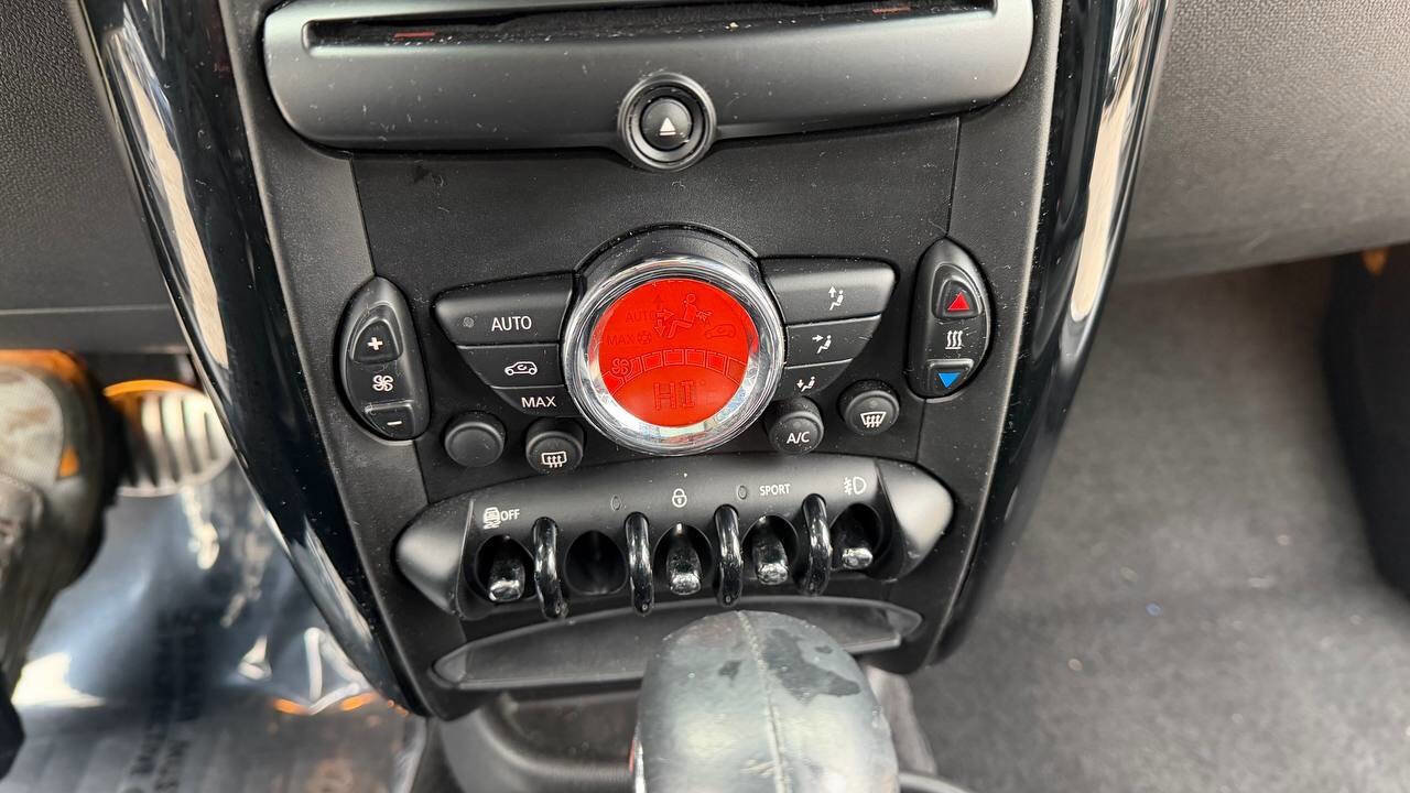 Used 2014 MINI Cooper Countryman S image 26