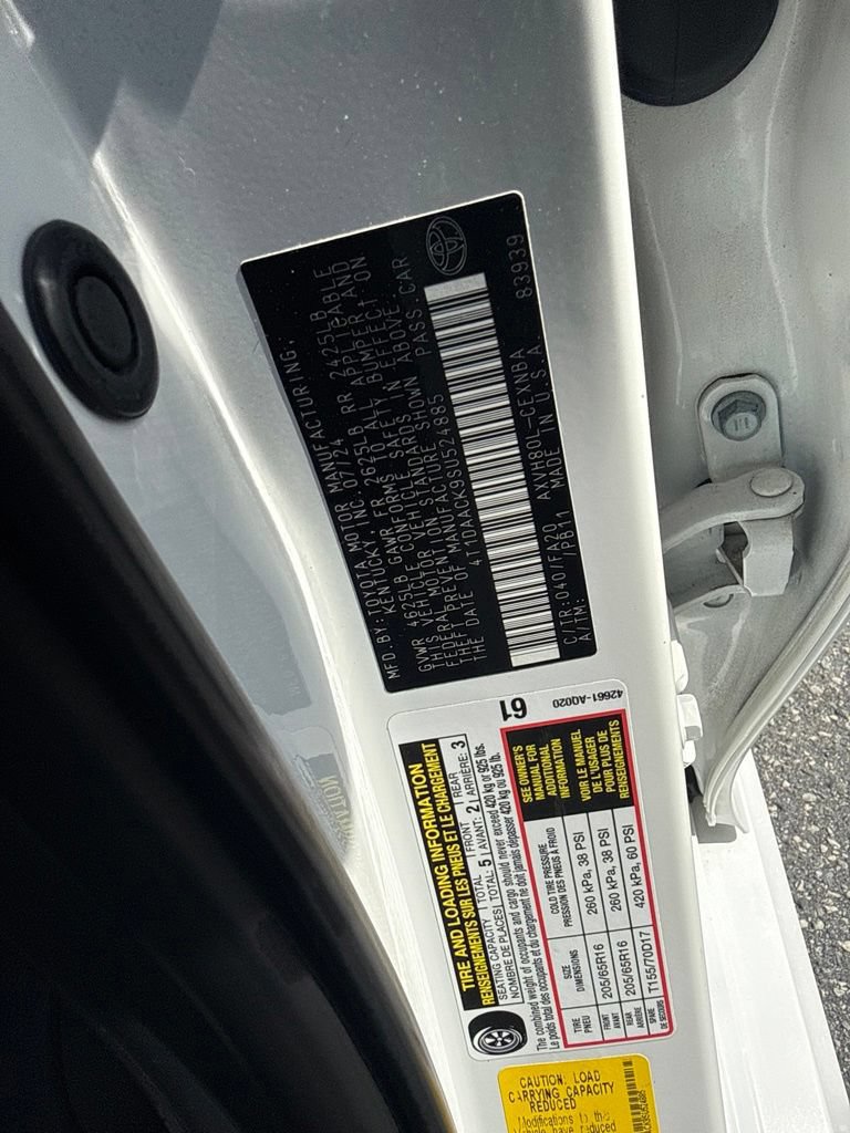 Used 2025 Toyota Camry LE FWD image 26