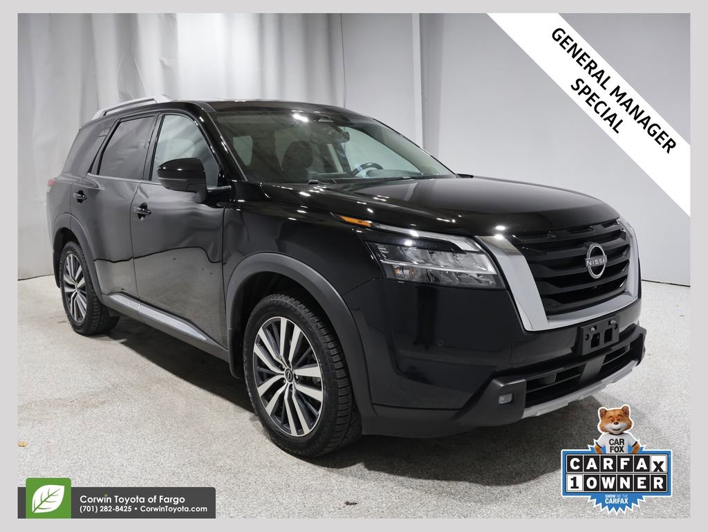 Used 2022 Nissan Pathfinder Platinum w/ Cargo Package