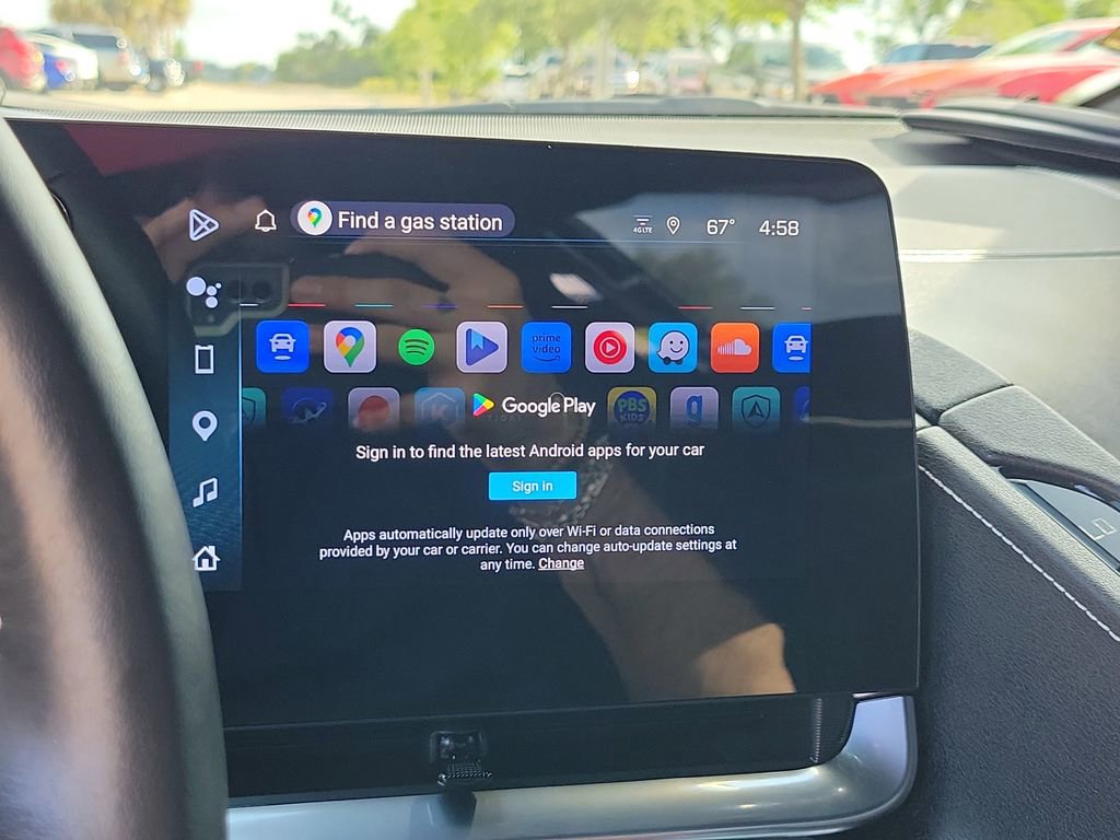 Used 2025 Chevrolet Corvette Stingray Coupe w/ Z51 Performance Package image 23