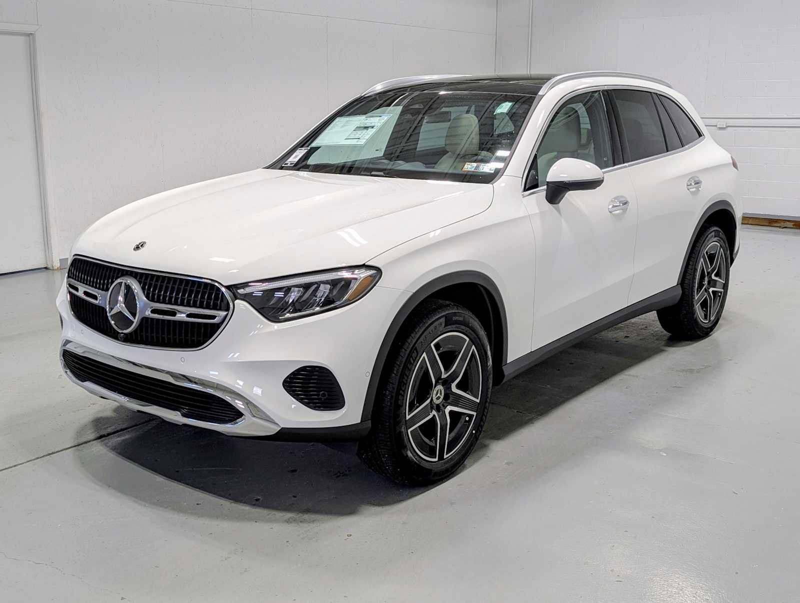 New 2026 Mercedes-Benz GLC 300 4MATIC image 1