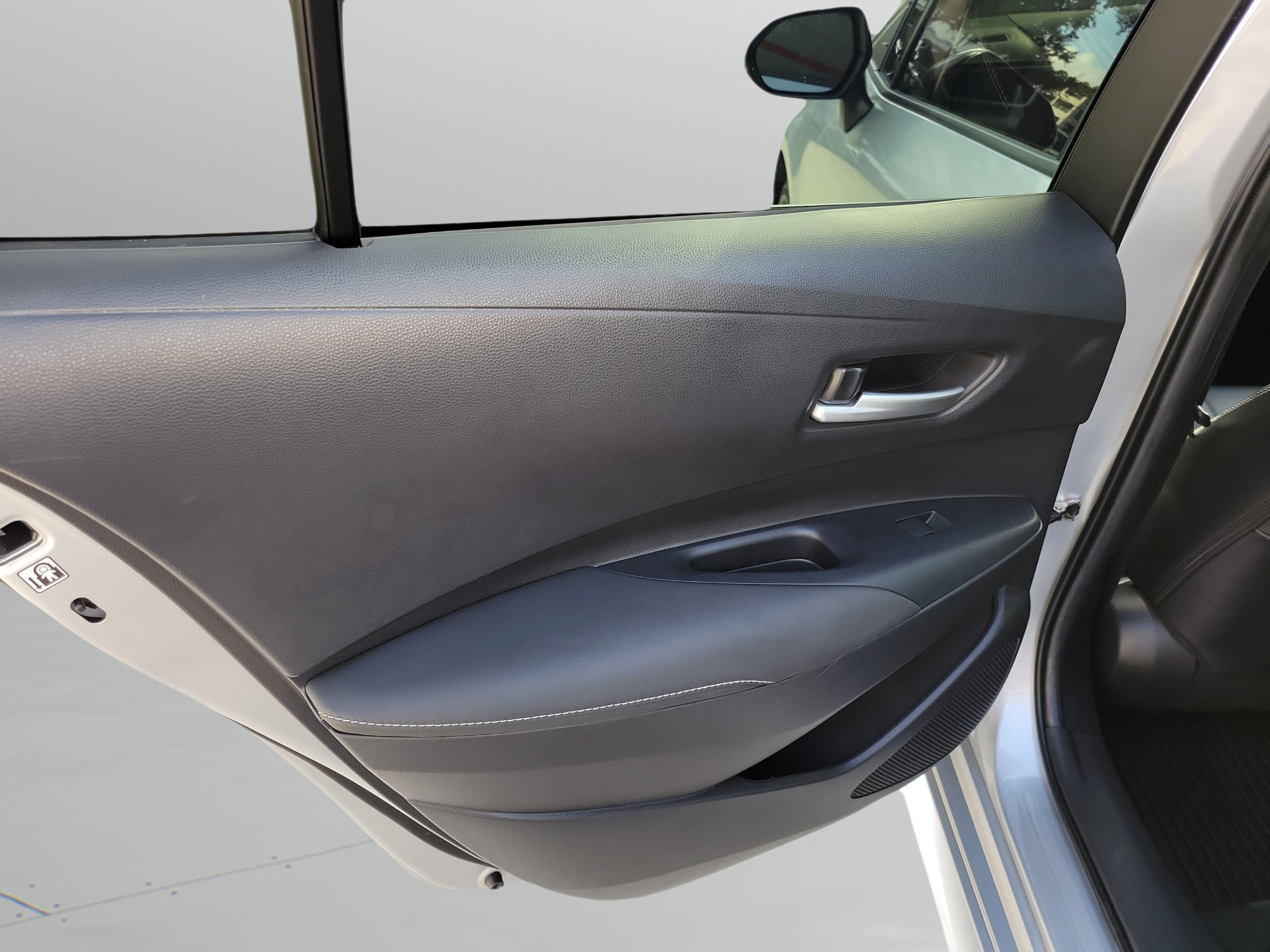 Certified 2023 Toyota Corolla XLE FWD image 23