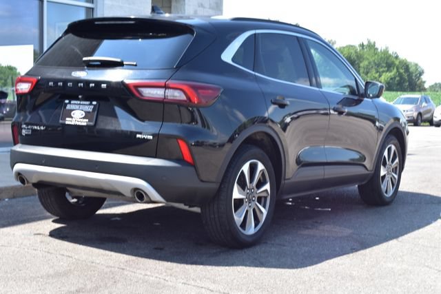 Used 2023 Ford Escape Platinum AWD/4WD image 18