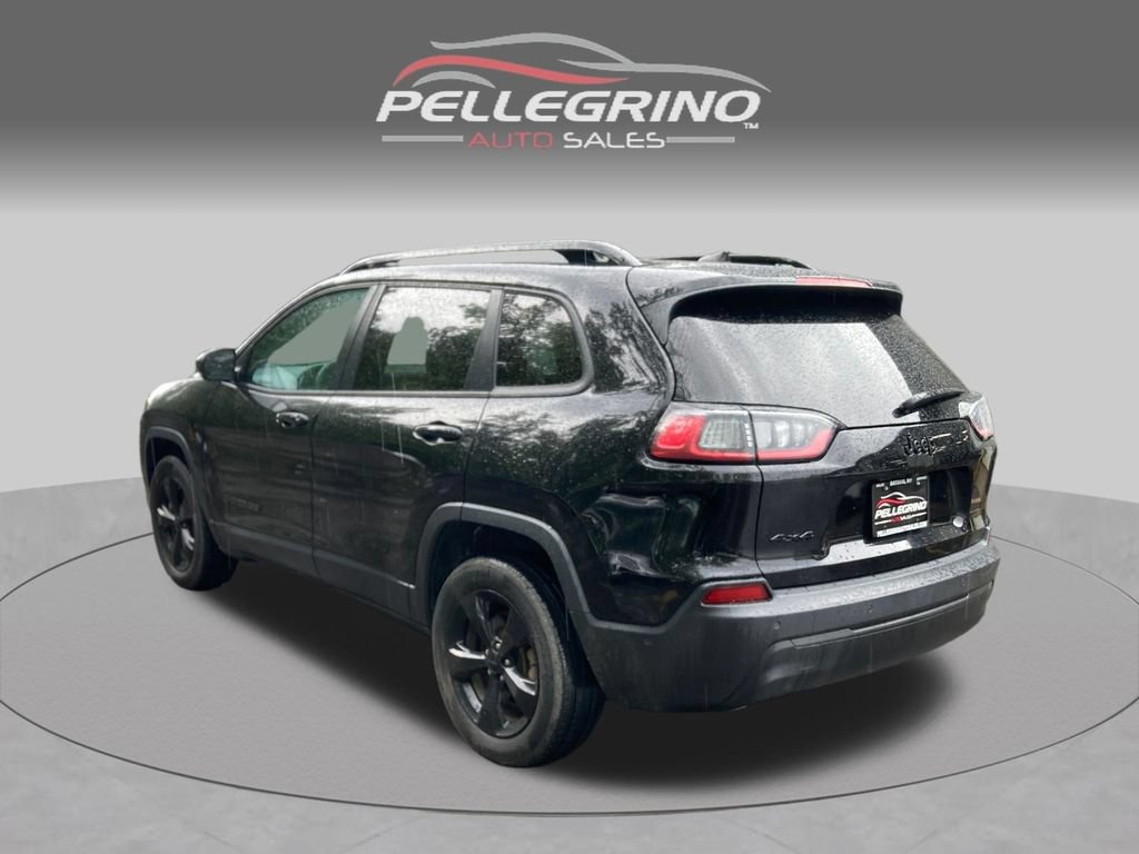 Used 2023 Jeep Cherokee Altitude Lux w/ Elite Group AWD/4WD image 4