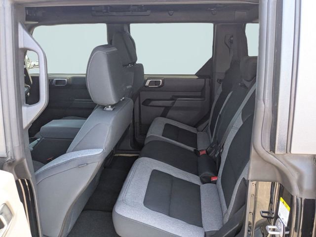 Used 2025 Ford Bronco 4-Door image 13