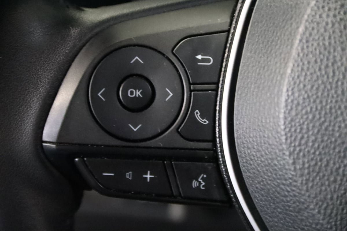 Used 2022 Toyota RAV4 Limited AWD/4WD image 13