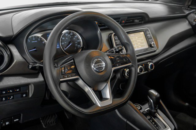 Used 2020 Nissan Kicks S w/ Interior Electronics Package FWD image 14
