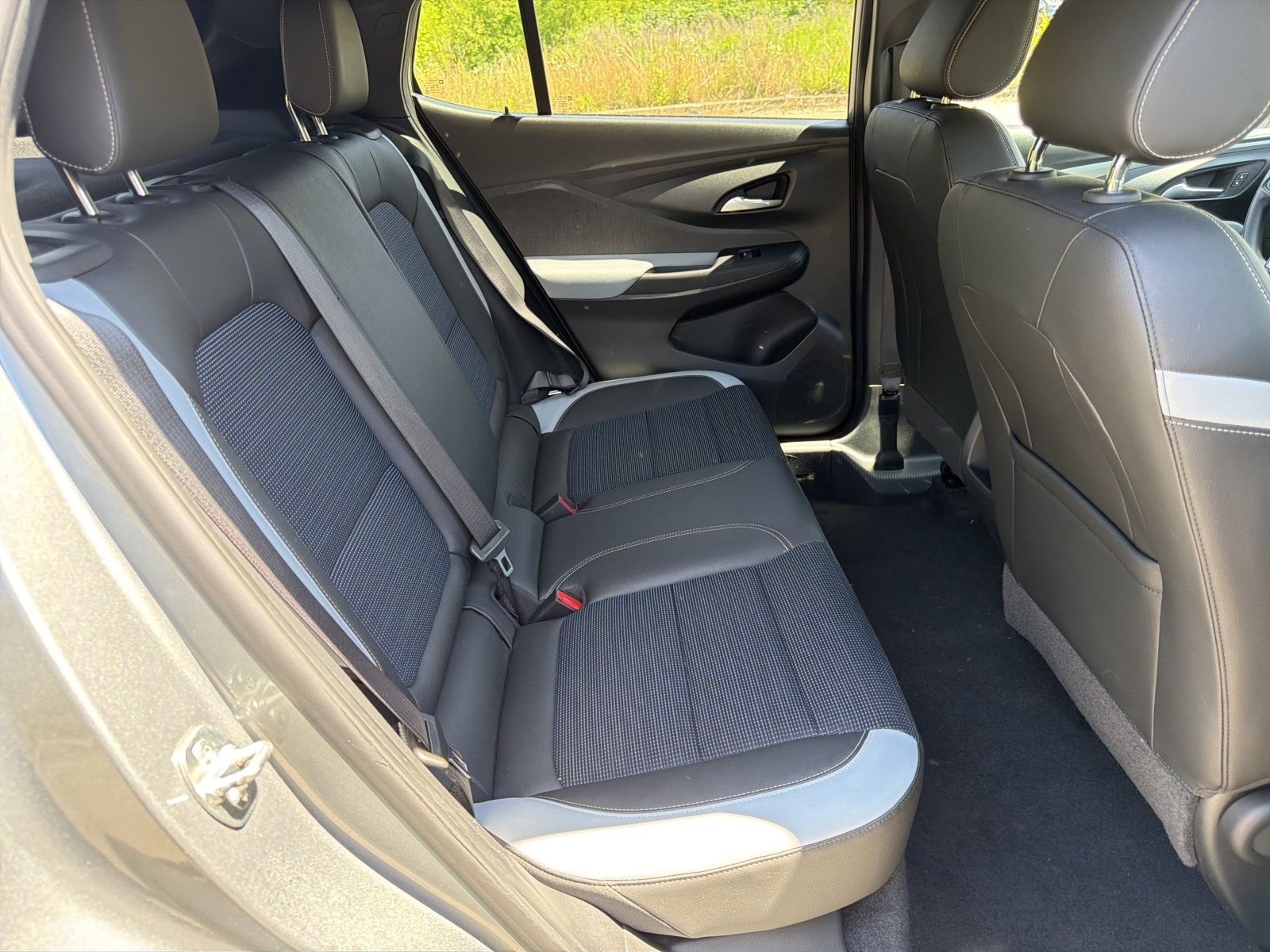 Used 2024 Buick Envista Preferred w/ Advanced Safety Package FWD image 15