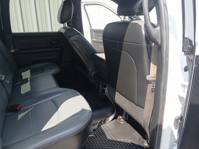 Used 2021 RAM 5500 Tradesman w/ Chrome Appearance Group image 32