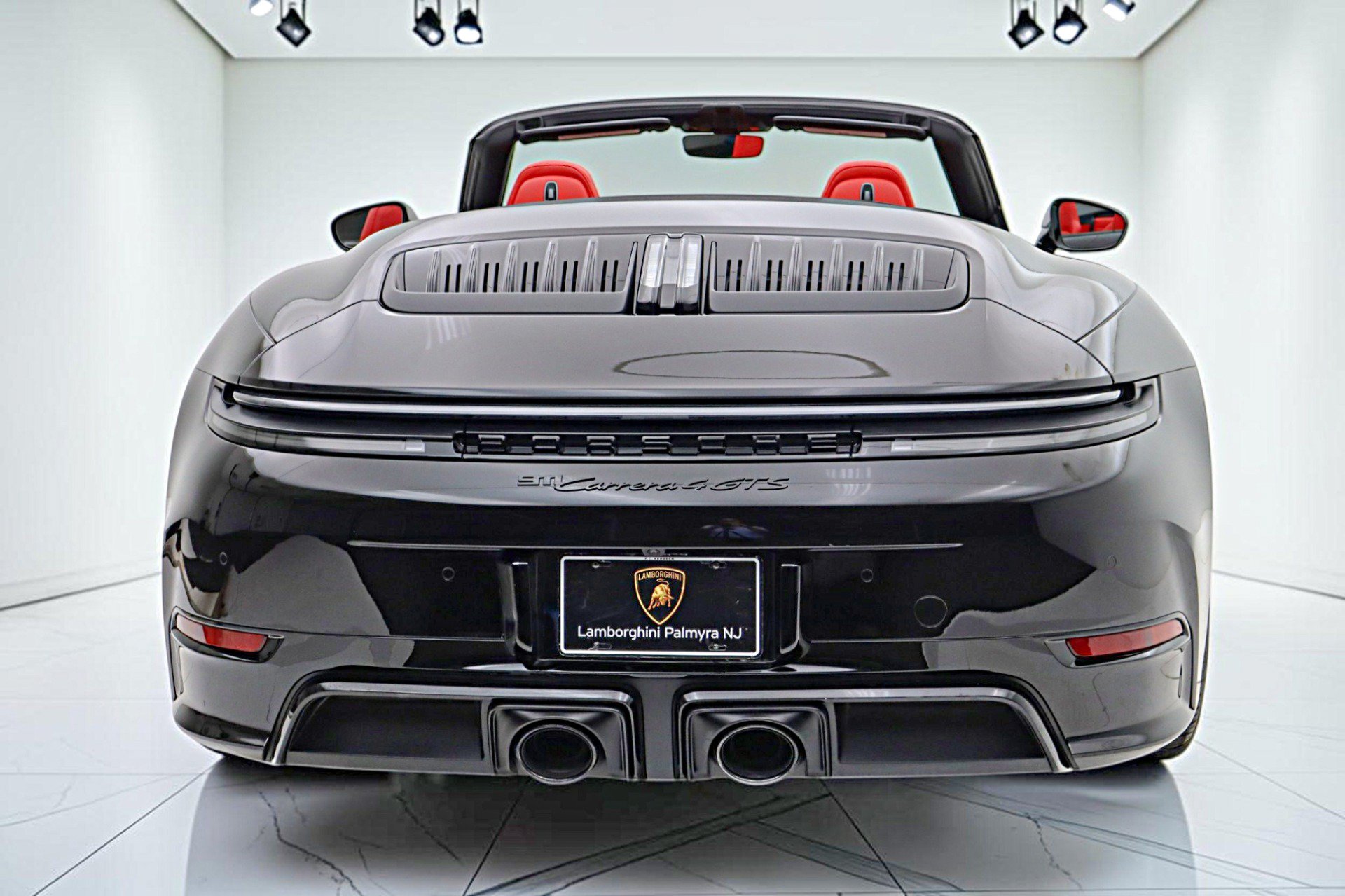Used 2026 Porsche 911 Carrera 4 GTS AWD/4WD image 9