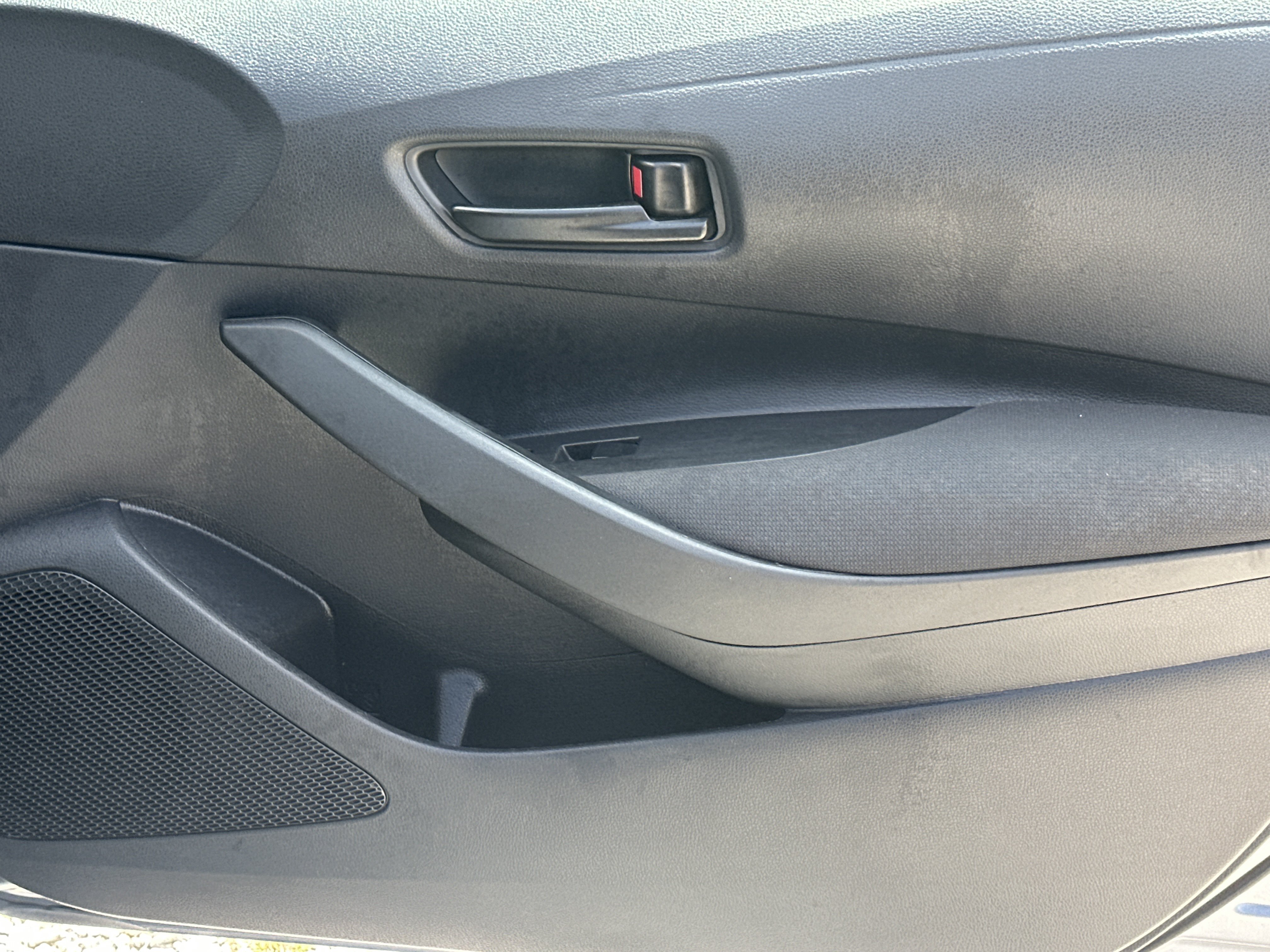 Used 2024 Toyota Corolla LE FWD image 14