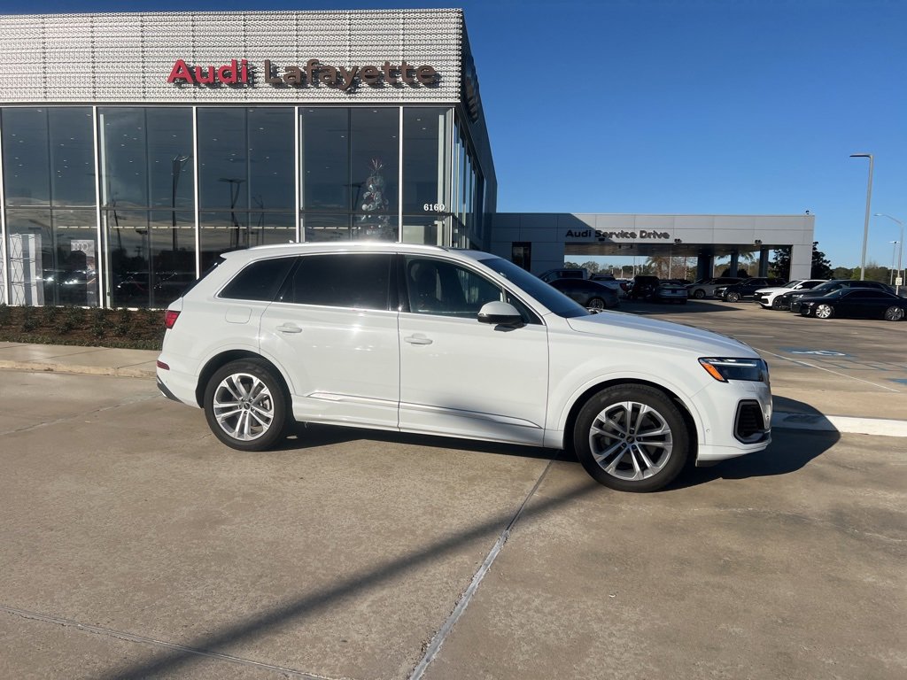 Used 2025 Audi Q7 3.0T Premium Plus w/ Premium Plus Package image 10