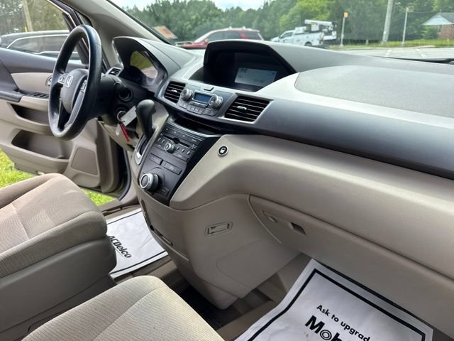 Used 2011 Honda Odyssey EX image 33
