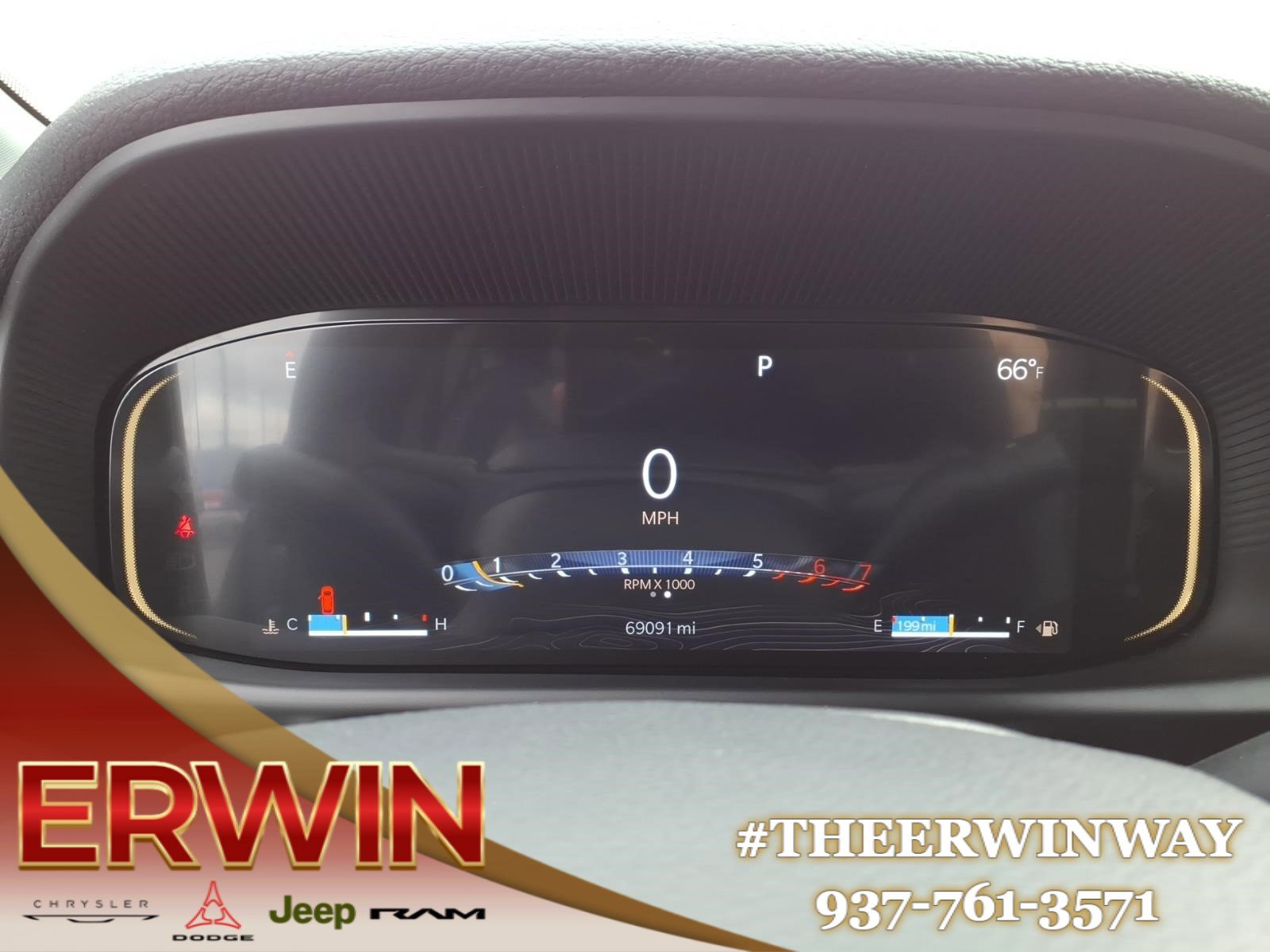 Certified 2024 Jeep Wagoneer Series II w/ Flexible Seating Group image 16