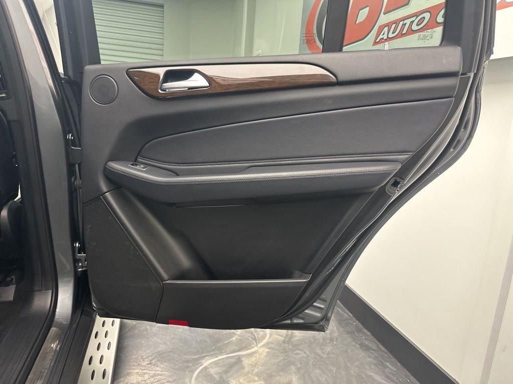 Used 2019 Mercedes-Benz GLS 450 4MATIC image 13