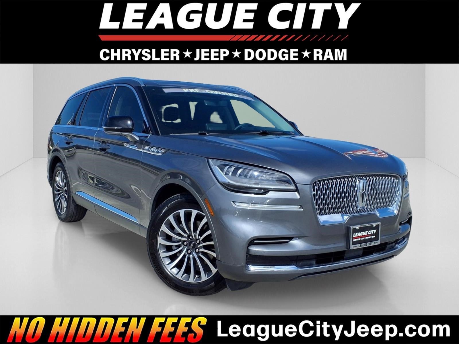 Used 2024 Lincoln Aviator 2WD w/ Premium Package image 1