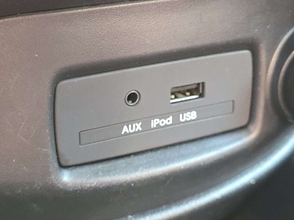 Used 2013 Kia Soul FWD image 3
