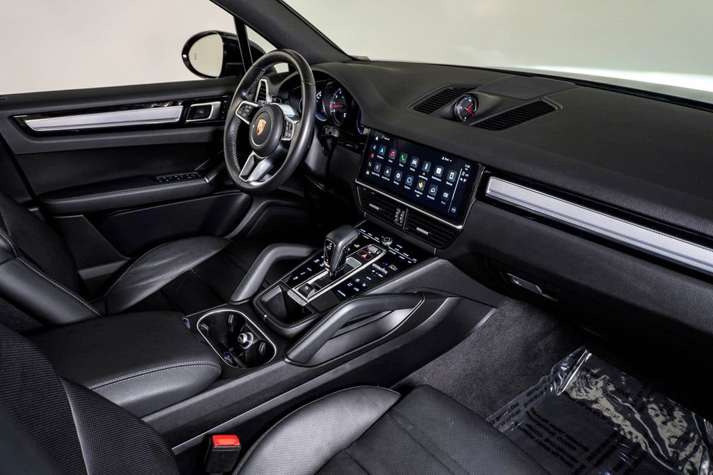 Certified 2023 Porsche Cayenne S Platinum image 14