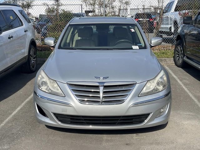 Used 2013 Hyundai Genesis 3.8 w/ Premium Pkg image 2