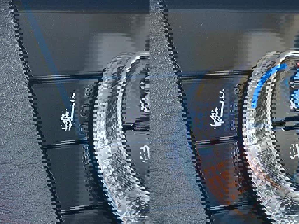 New 2025 Mitsubishi Outlander SE image 10