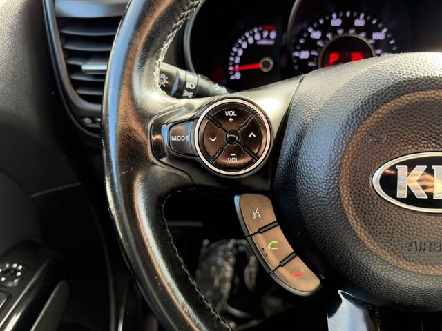 Used 2015 Kia Soul ! image 18
