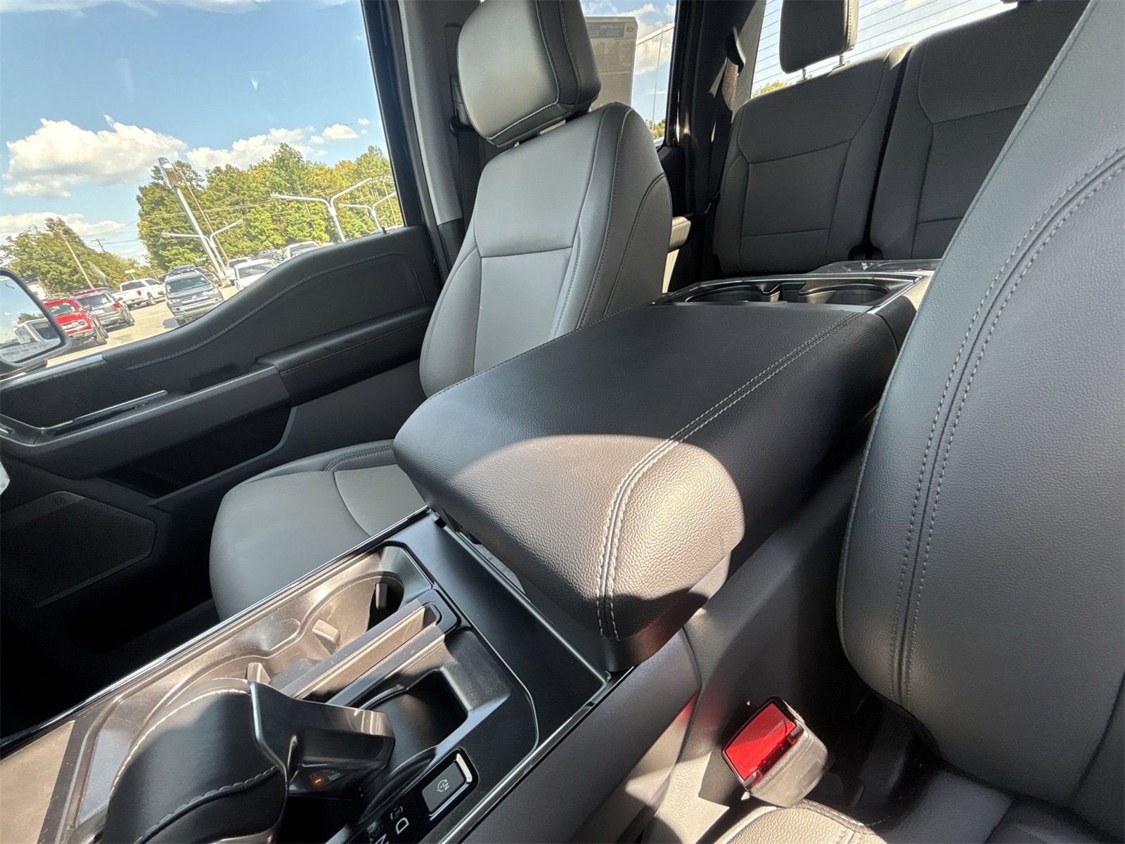 New 2025 Ford F150 Lightning Flash image 21