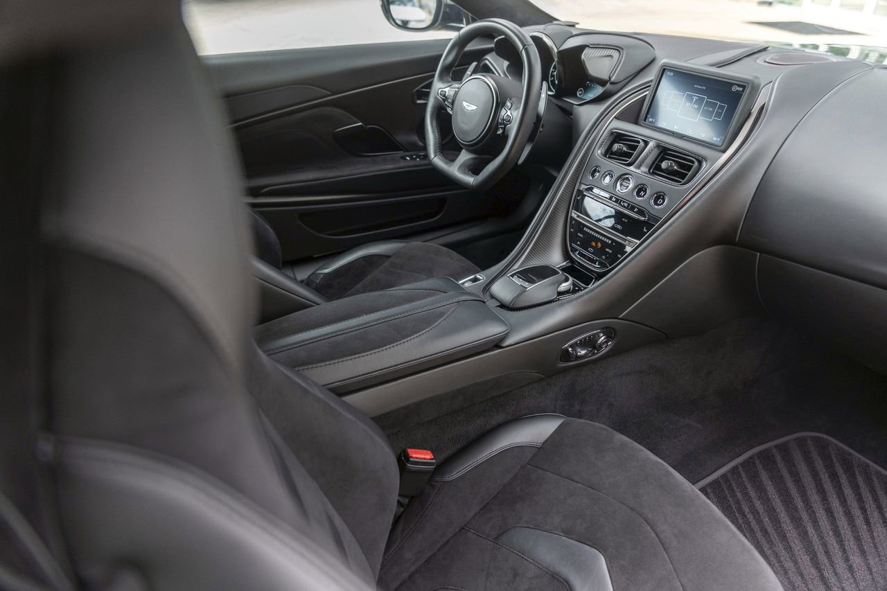 Used 2019 Aston Martin DBS Superleggera image 61