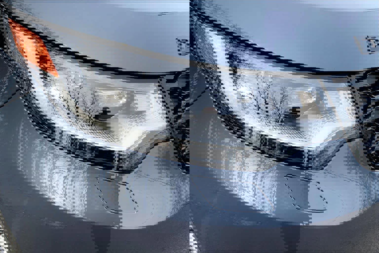 Used 2025 Land Rover Discovery Dynamic SE image 25