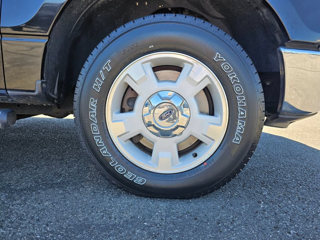 Used 2010 Ford F150 XLT RWD image 9