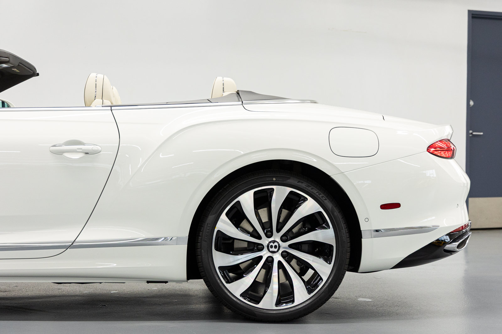 New 2026 Bentley Continental GT Azure AWD/4WD image 20