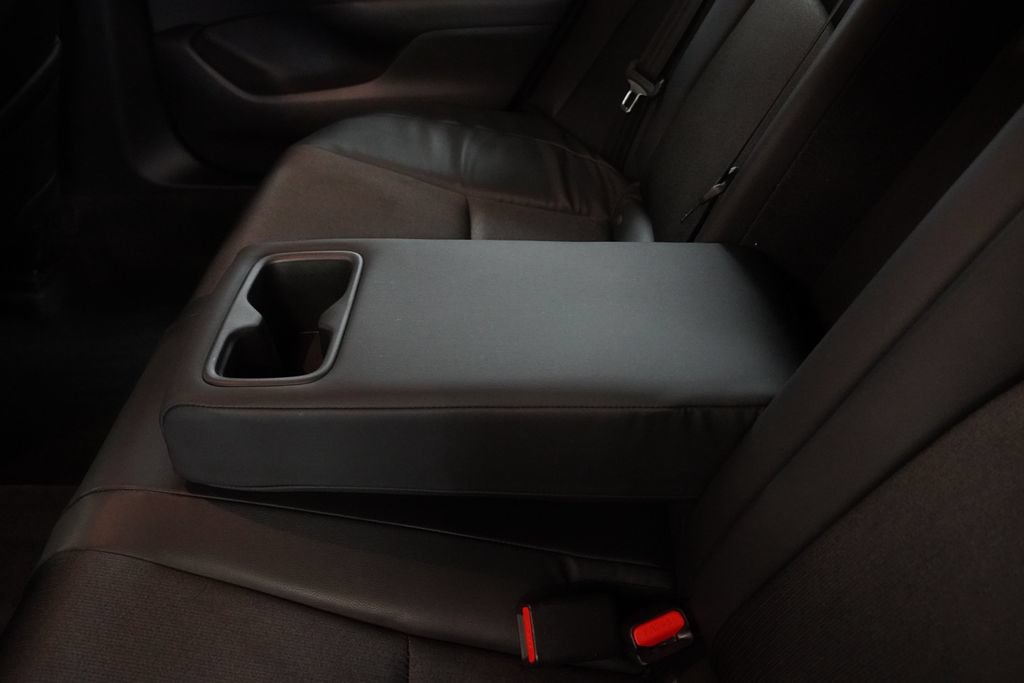 Used 2018 Honda Accord Sport image 28