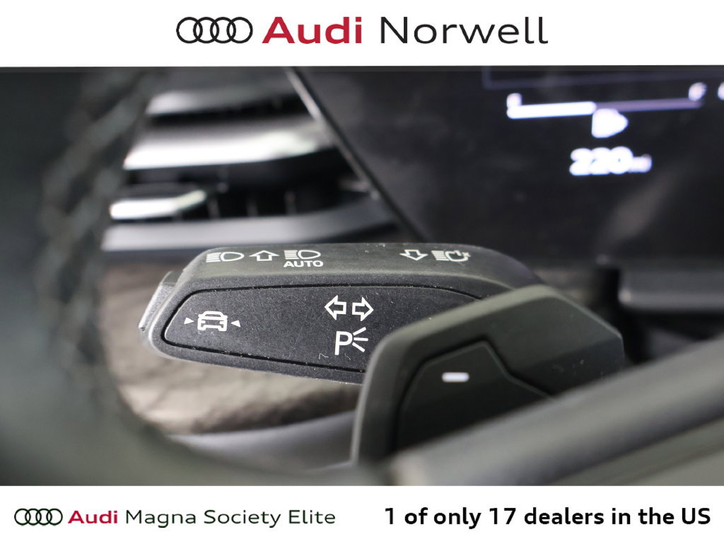 Used 2025 Audi Q5 Premium w/ Convenience Package AWD/4WD image 27